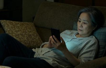 看短剧刷走巨款，老年人也需要数字防火墙