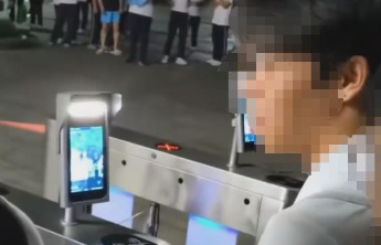 对学生喊“开车撞死你”，为人师表怎能如此语出惊人
