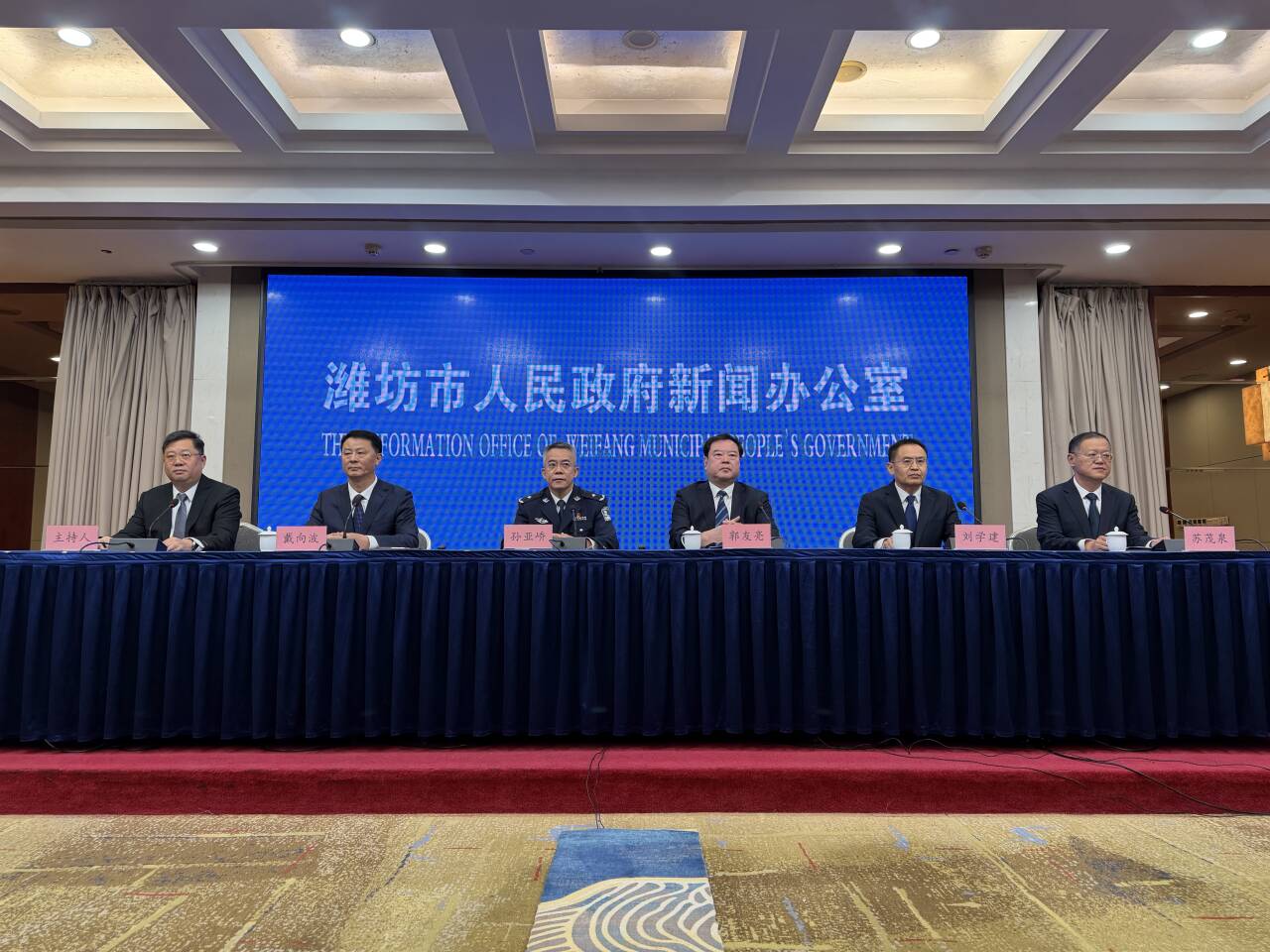 区域中心城市强劲吸引力，在潍实时人口数量突破1000万人
