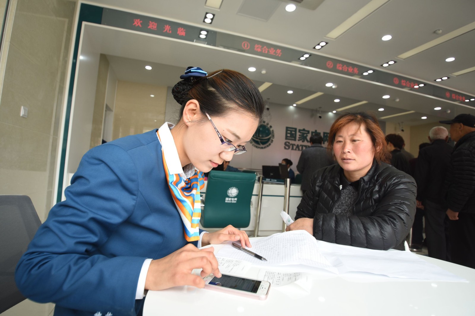 定陶供电:"接地气"为电力服务"添底气"