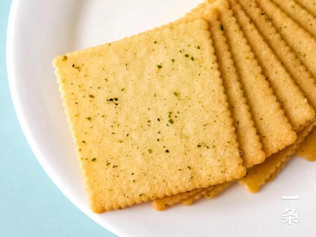 土豆做的小饼干,薄,香,脆,一片一片停不下来!