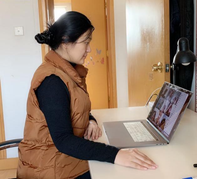 山东工艺美术学院现代手工艺术学院教师 刘菲