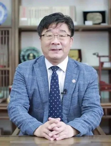 战"疫"公开课|中国人民大学校长刘伟为我们开讲了"科学认识,同心战疫