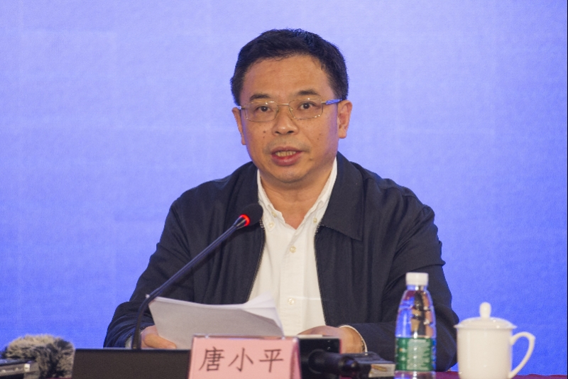 广州市卫健委主任唐小平