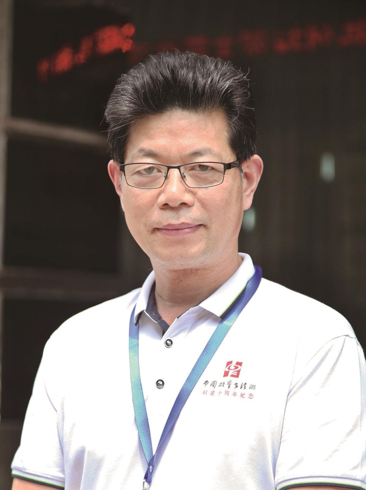 两幅感恩作品送抵援鄂医疗队 柳长忠:中国文字的精气神,让"书法抗疫"