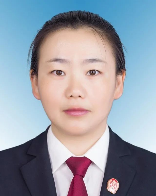 前后证件照对比