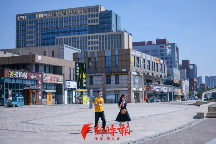 济南长清大学城商业街图片