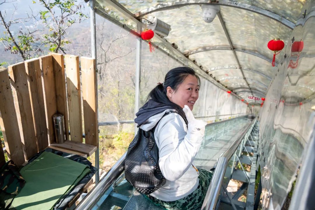 条长龙南部山区超长滑道是市民近郊游的好去处被誉为南山秘境山清水秀