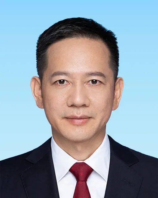 新一届佛山市委领导班子产生郑轲当选市委书记附简历