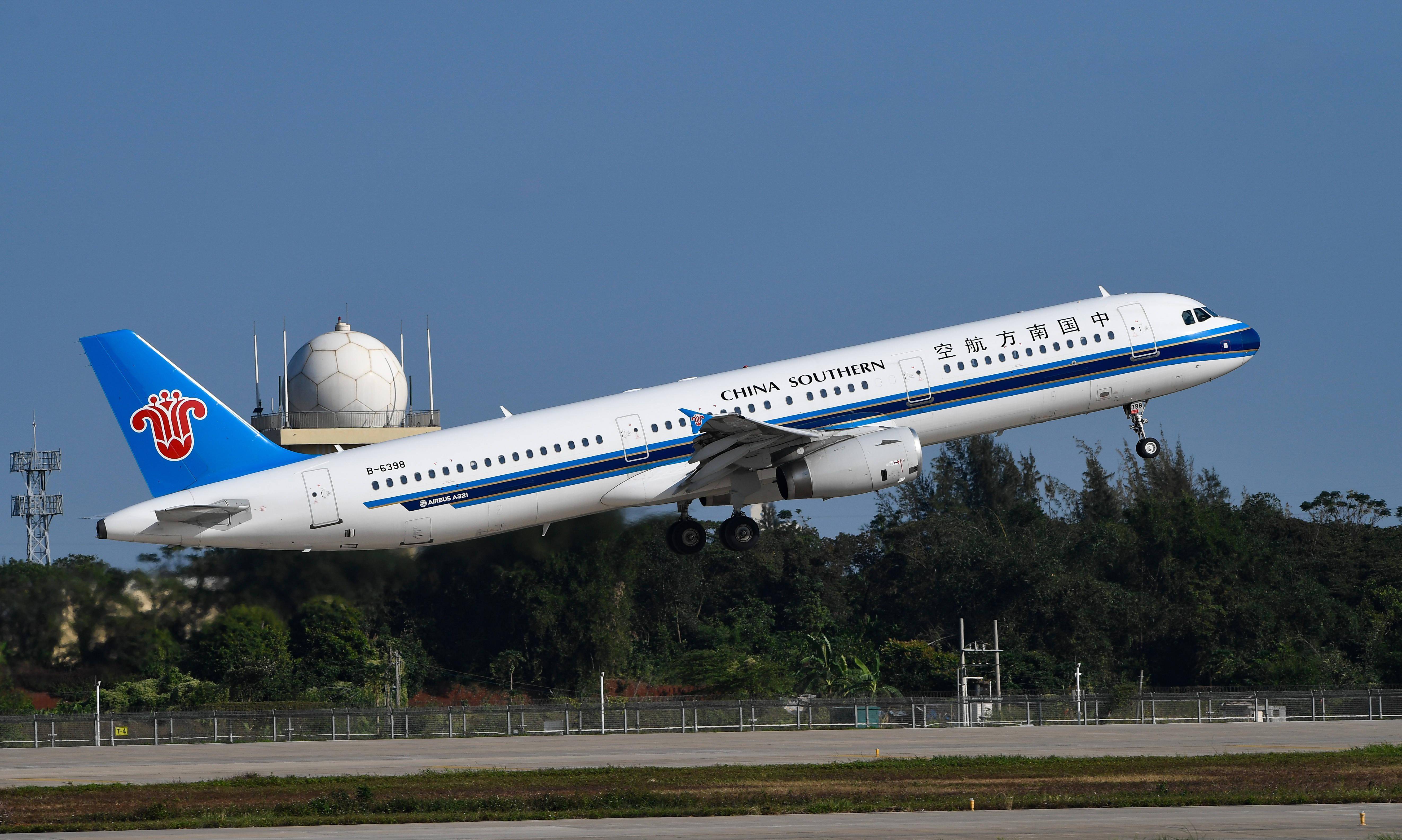 新华社记者 杨冠宇 摄当日,海口美兰国际机场二期扩建项目正式投入