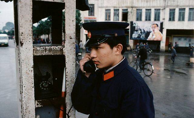 这是一组拍摄于1980年的北京的老照片,借助这些老照片,让我们一起去