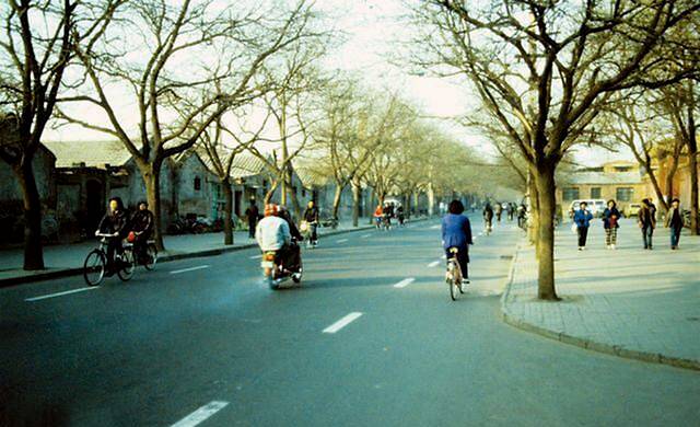 1980年的北京民生百態,北京友誼賓館的晚餐