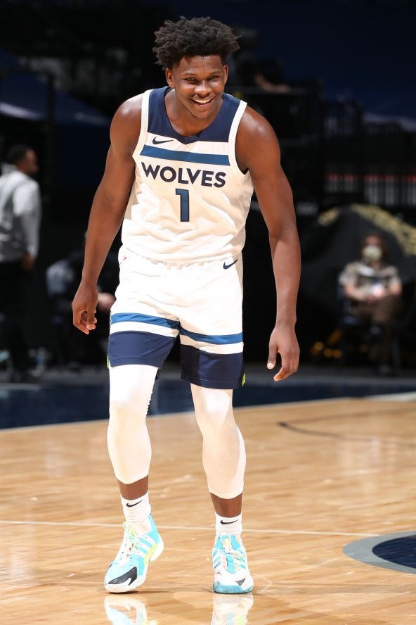 爱德华兹近32场比赛场均1.66次抢断,排联盟第9