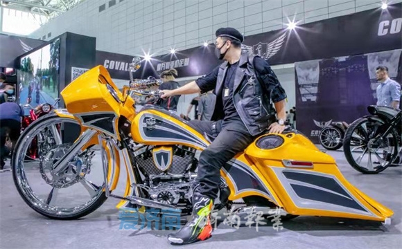 2021年济南国际摩托车博览会暨首届泉城国际时尚文化旅游节正式启幕