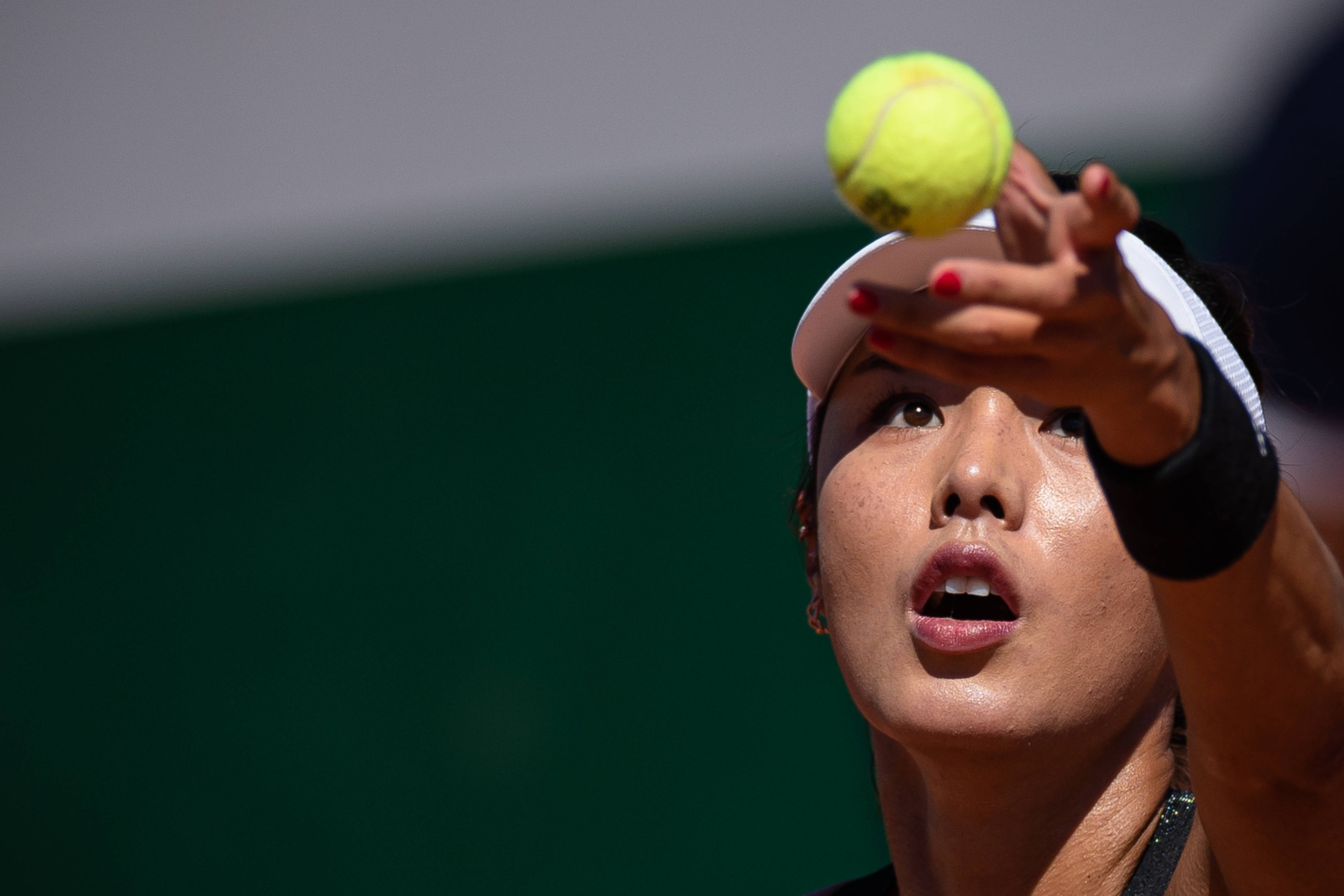 网球——法网:王蔷首轮晋级