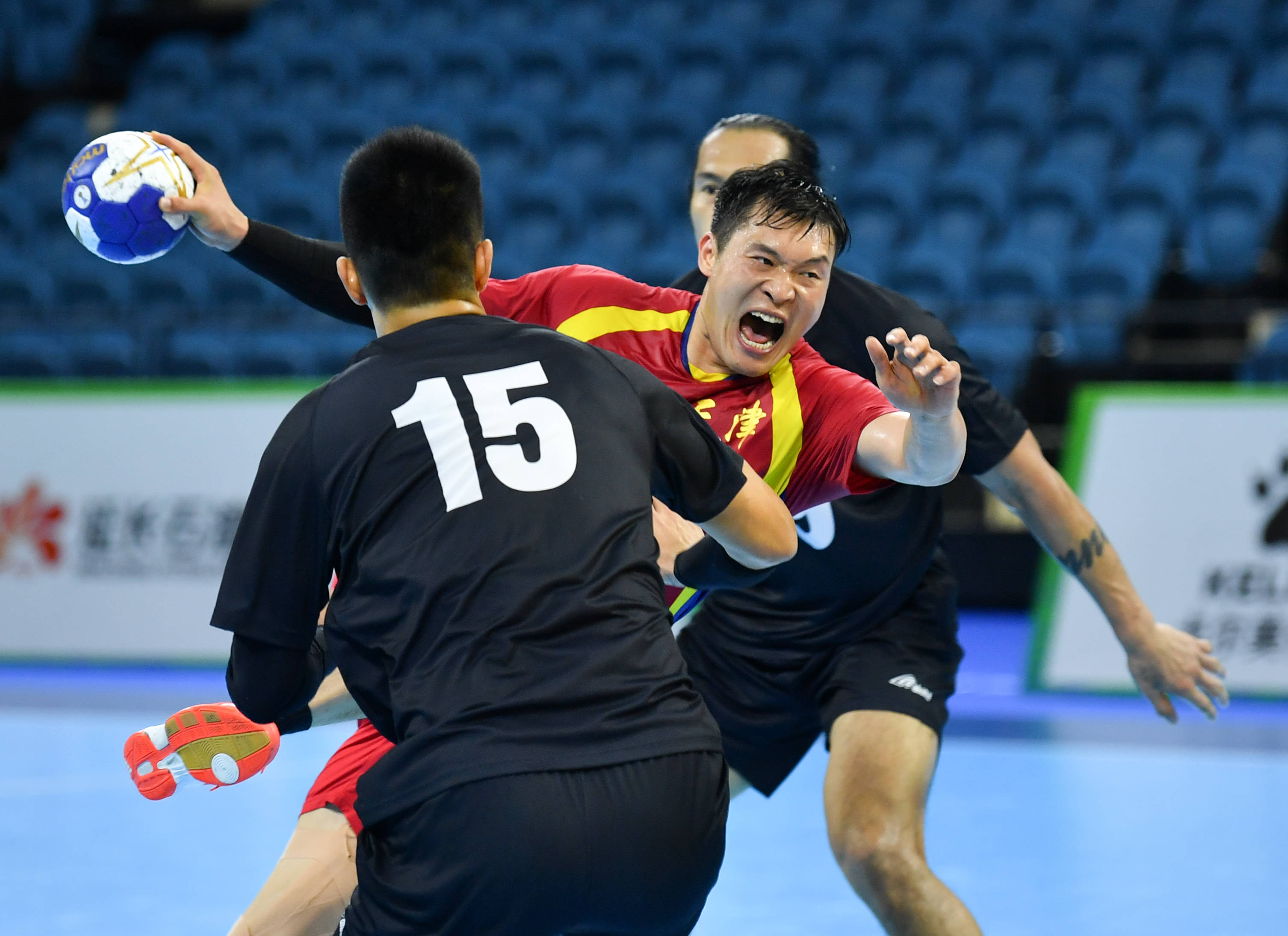 手球——广东队战胜天津队晋级男子半决赛