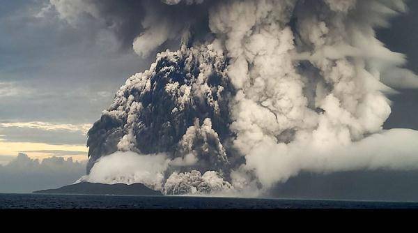 失聯中國男子找到了湯加火山爆發將導致無夏之年中科院發文