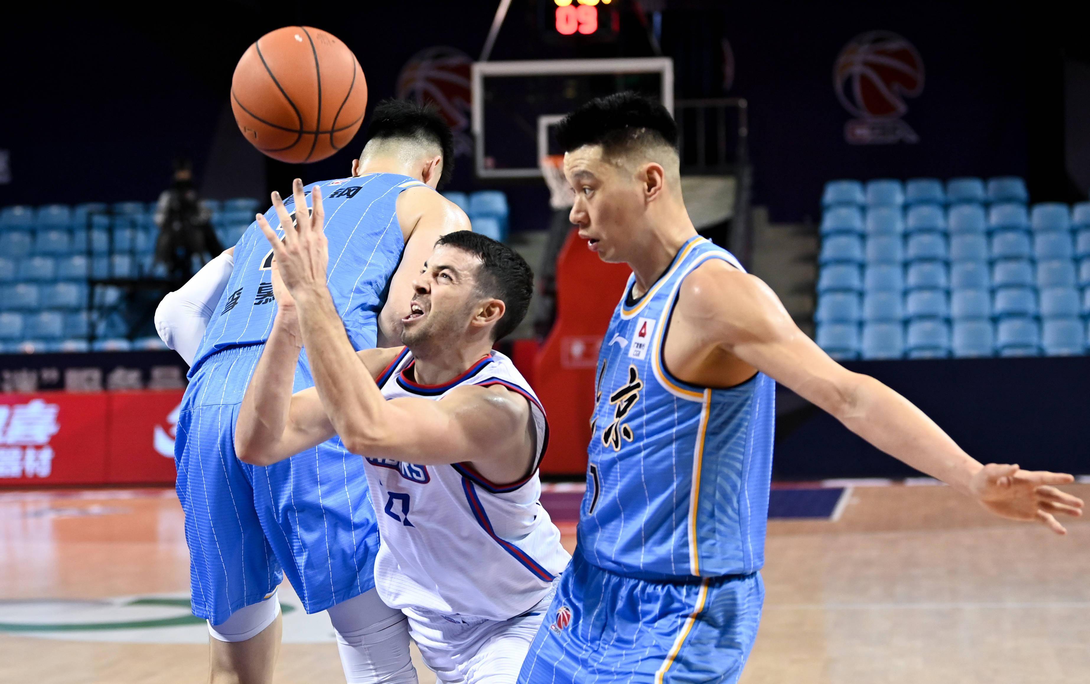 篮球——cba第二阶段:北京首钢不敌天津先行者