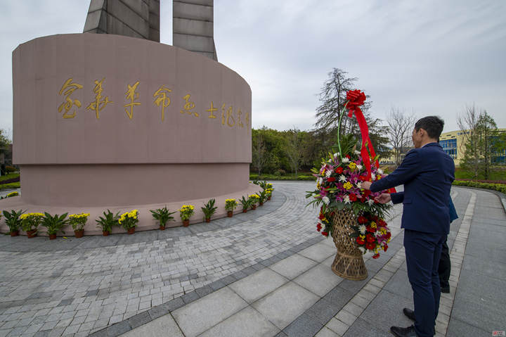 金华革命烈士纪念碑图片