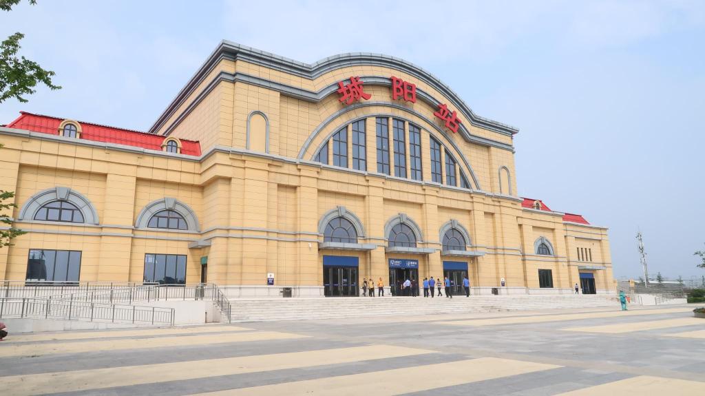 城阳火车站明日启用,记者提前探站(附视频)