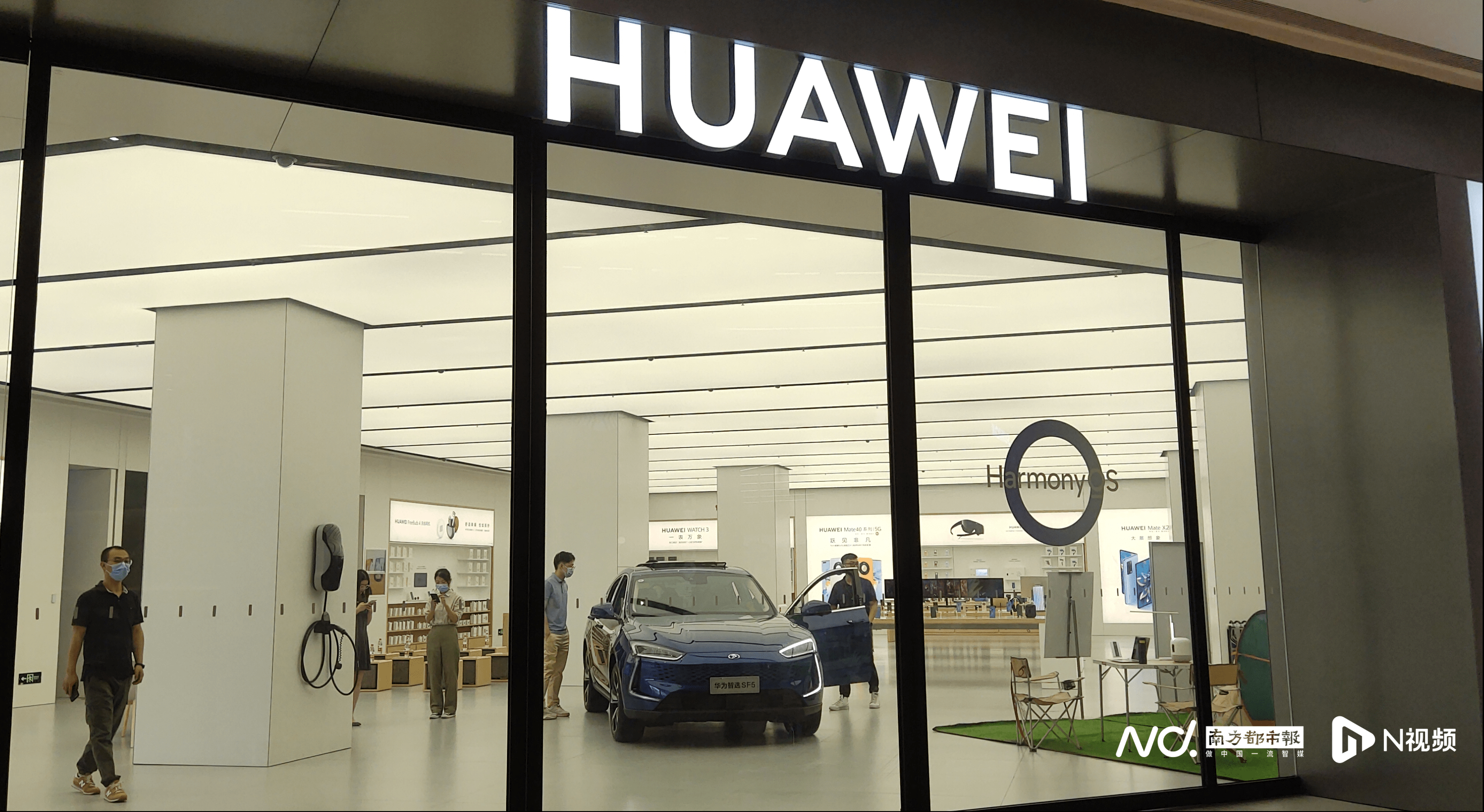 合作品牌及车型众多,包括自主,合资及豪华品牌;第二,huawei inside