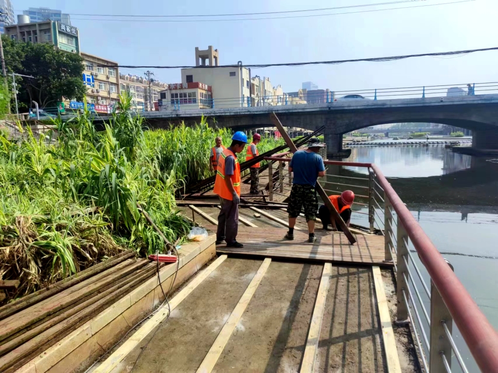 清淤超3万立方,完成巡河2721次,李沧区上半年河道治理工作成果卓著