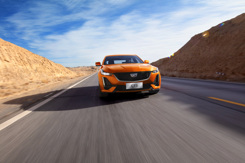 高能,更智能 凯迪拉克ct5 铂金超级辅助驾驶版上市 售价36.