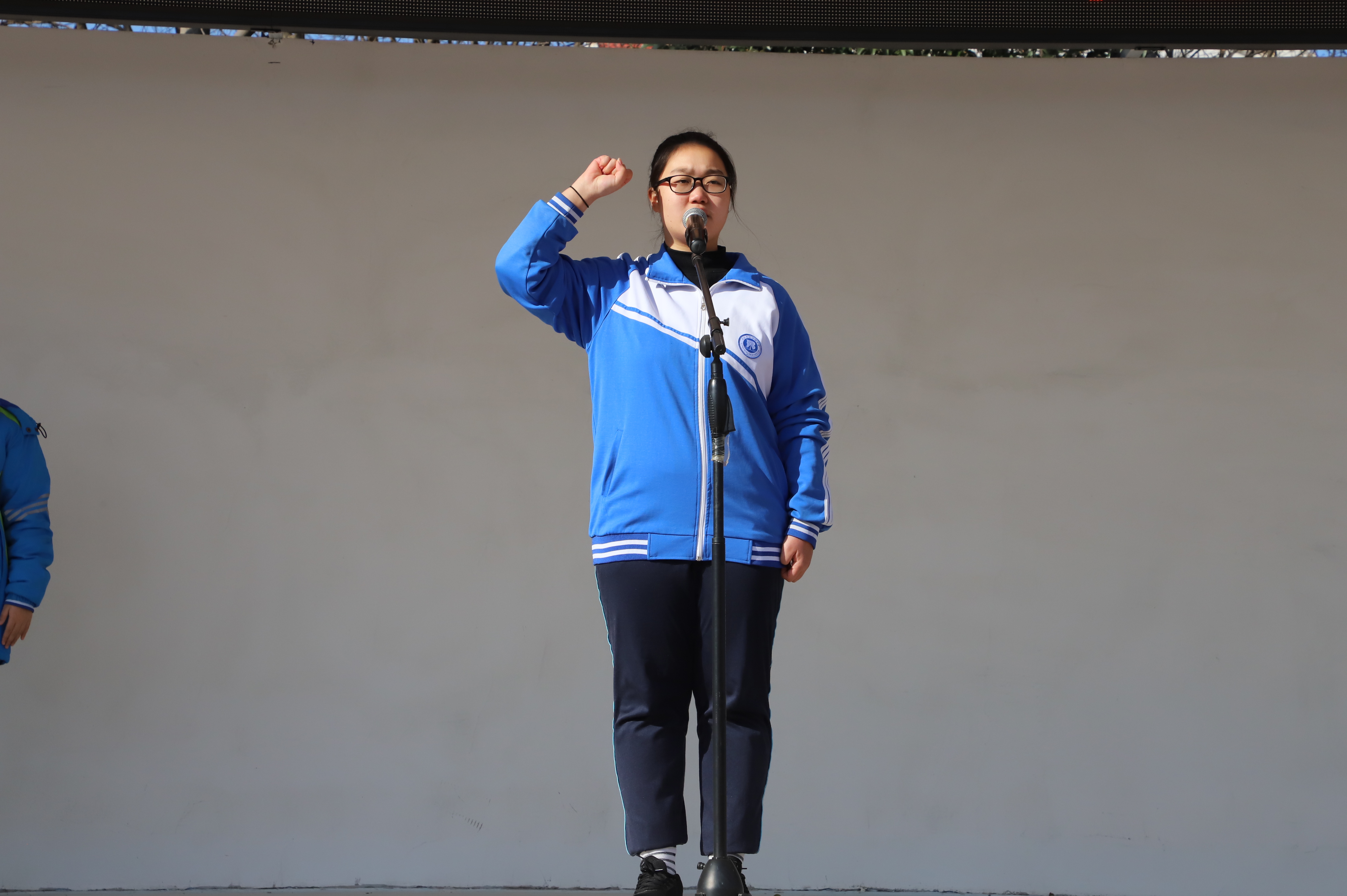 日照市北京路中学扬宪法精神厚植爱国主义情怀