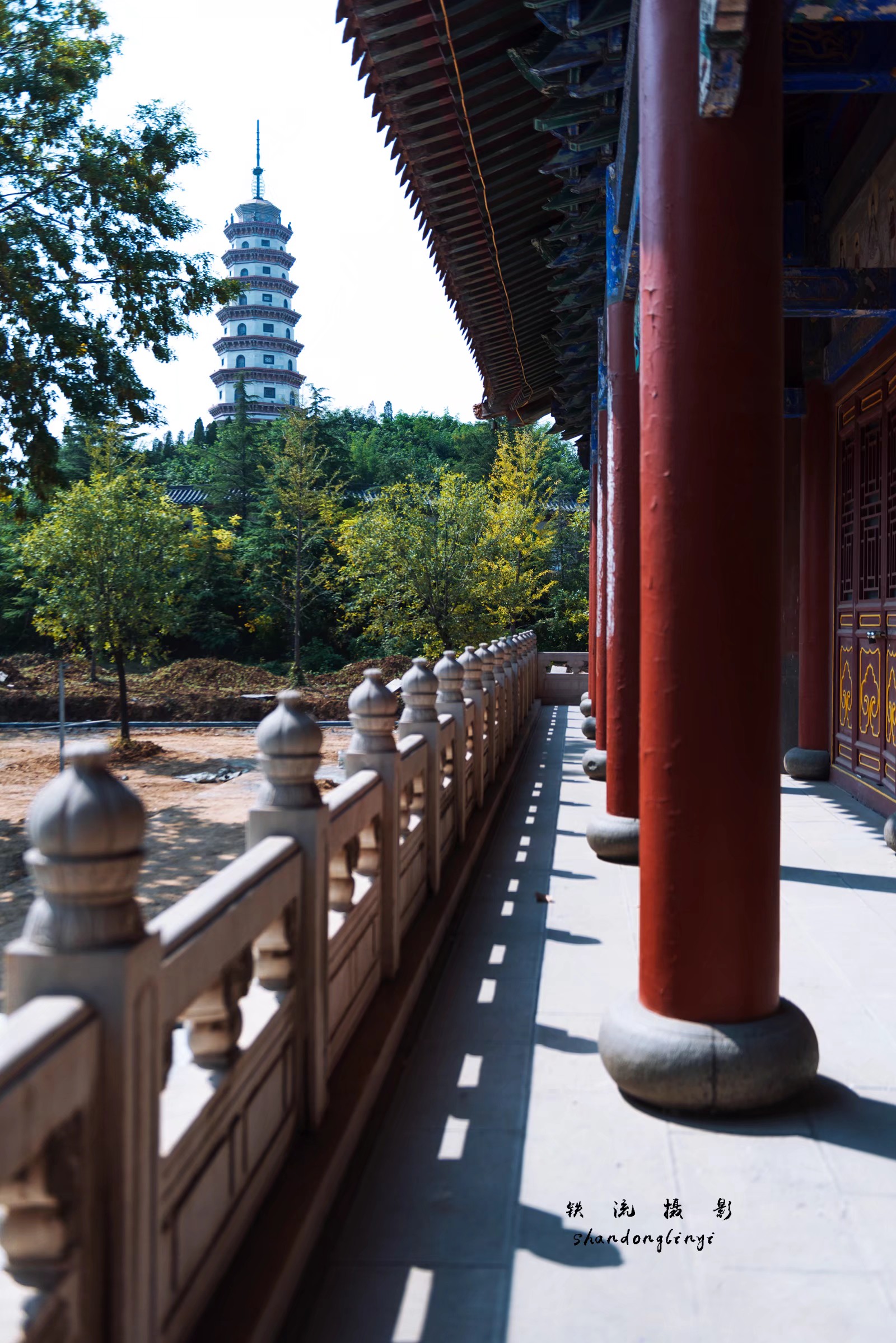 济南元音寺飞檐亭角清铃响