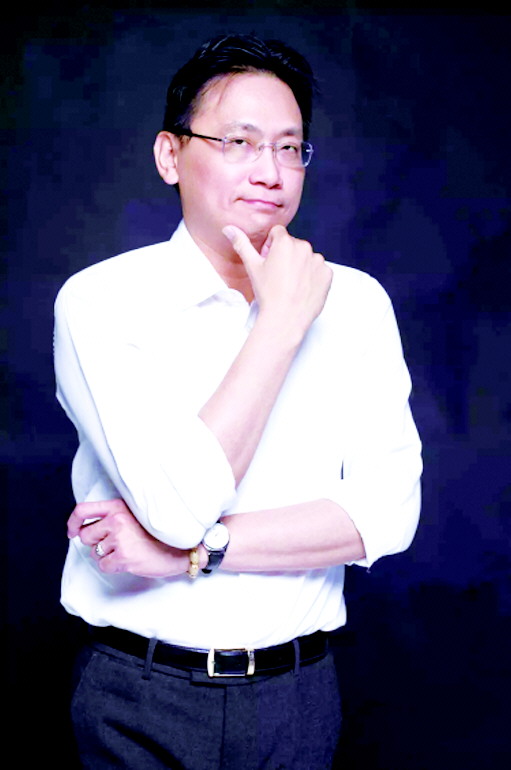 张恒瑞学美教育创始人,美国耶鲁大学硕士毕业,两次接受cctv专访,被称