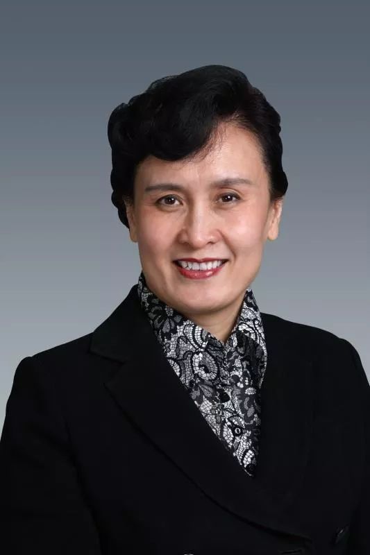 山大副校长陈子江当选中科院院士工作不分昼夜三餐靠苹果打发