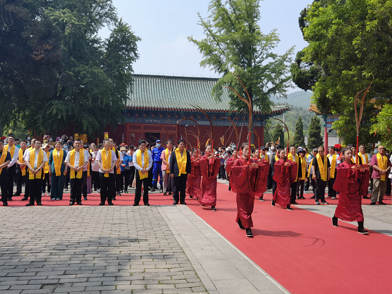 祀山祈福国泰民安辛丑年东镇沂山祀山大典举行