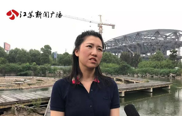 孙培培此外,孙培培表示,由于小朋友年龄太小,拍摄时不配合,周海军就先