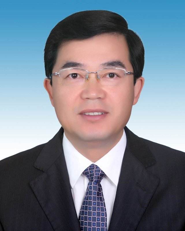 张海波同志任威海市委书记工信部消费品工业司副司长曹学军8日在