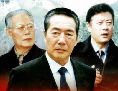 正在央视一套黄金档热播的开年剧《奋进的旋律》中,杜雨露饰演李政,这