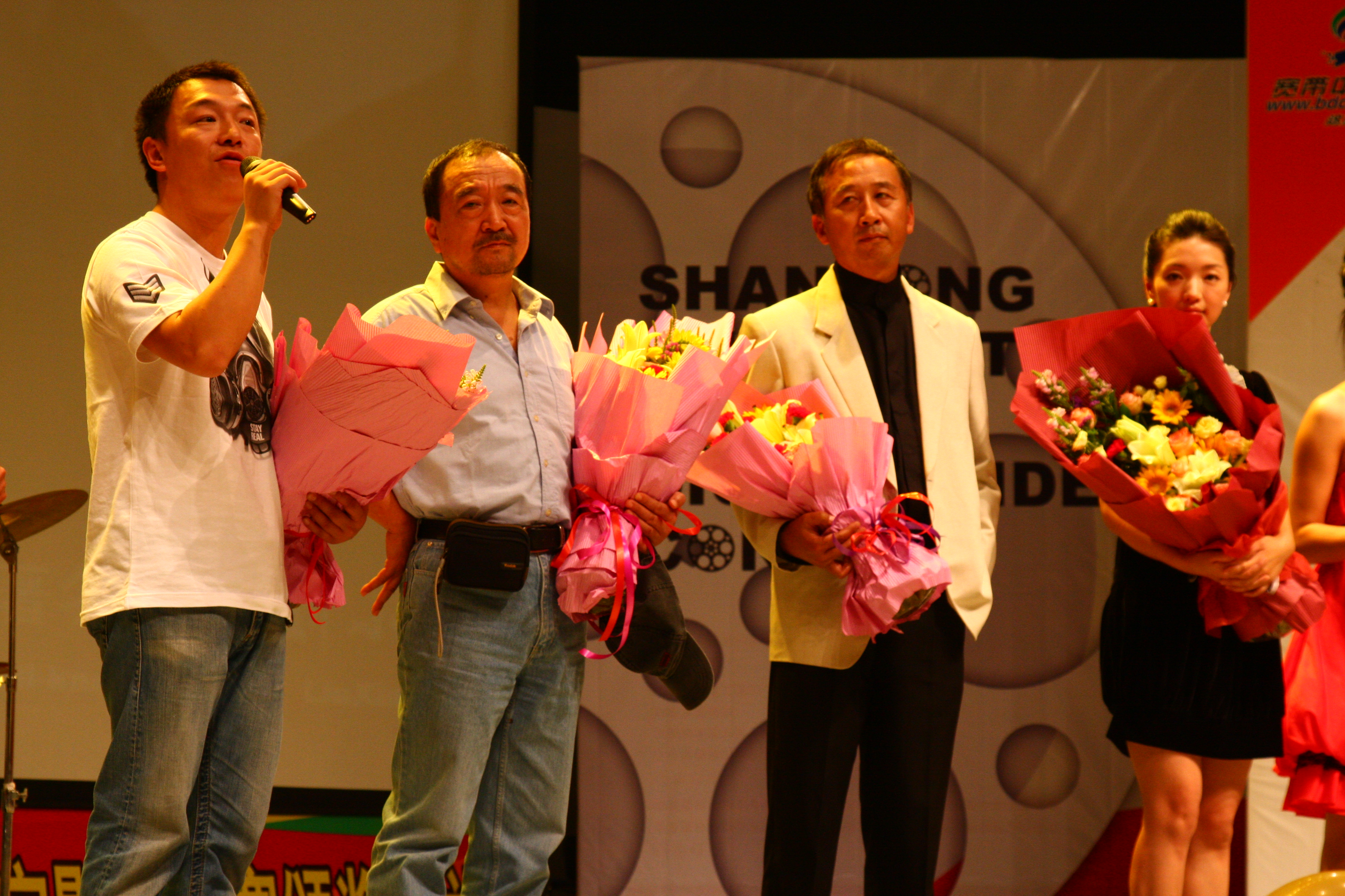 这里走出“药神”导演文牧野， 山东青年微电影大赛全国征集作品