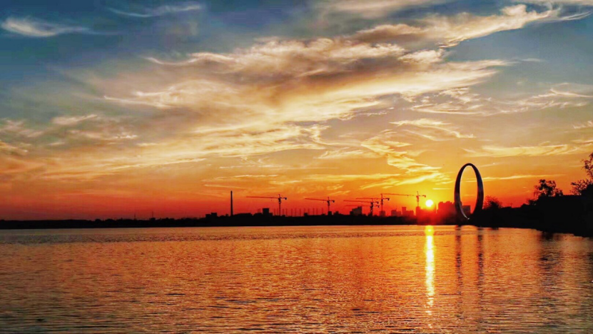 寒假生活|潍坊学院宋奕澍：夜幕下的滨海小城