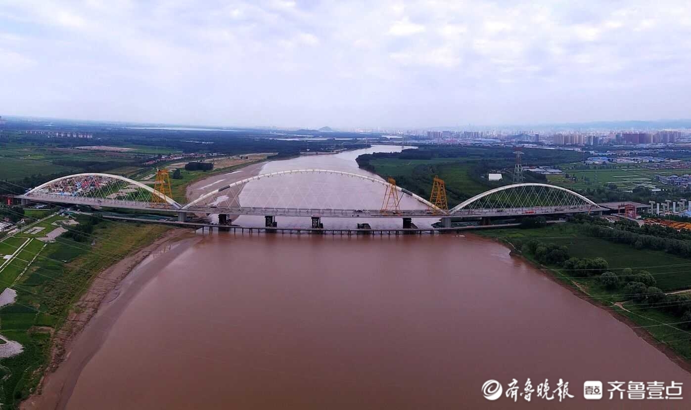 齐鲁黄河大桥200根吊索安装完毕，“黄河第一拱”壮观又美丽