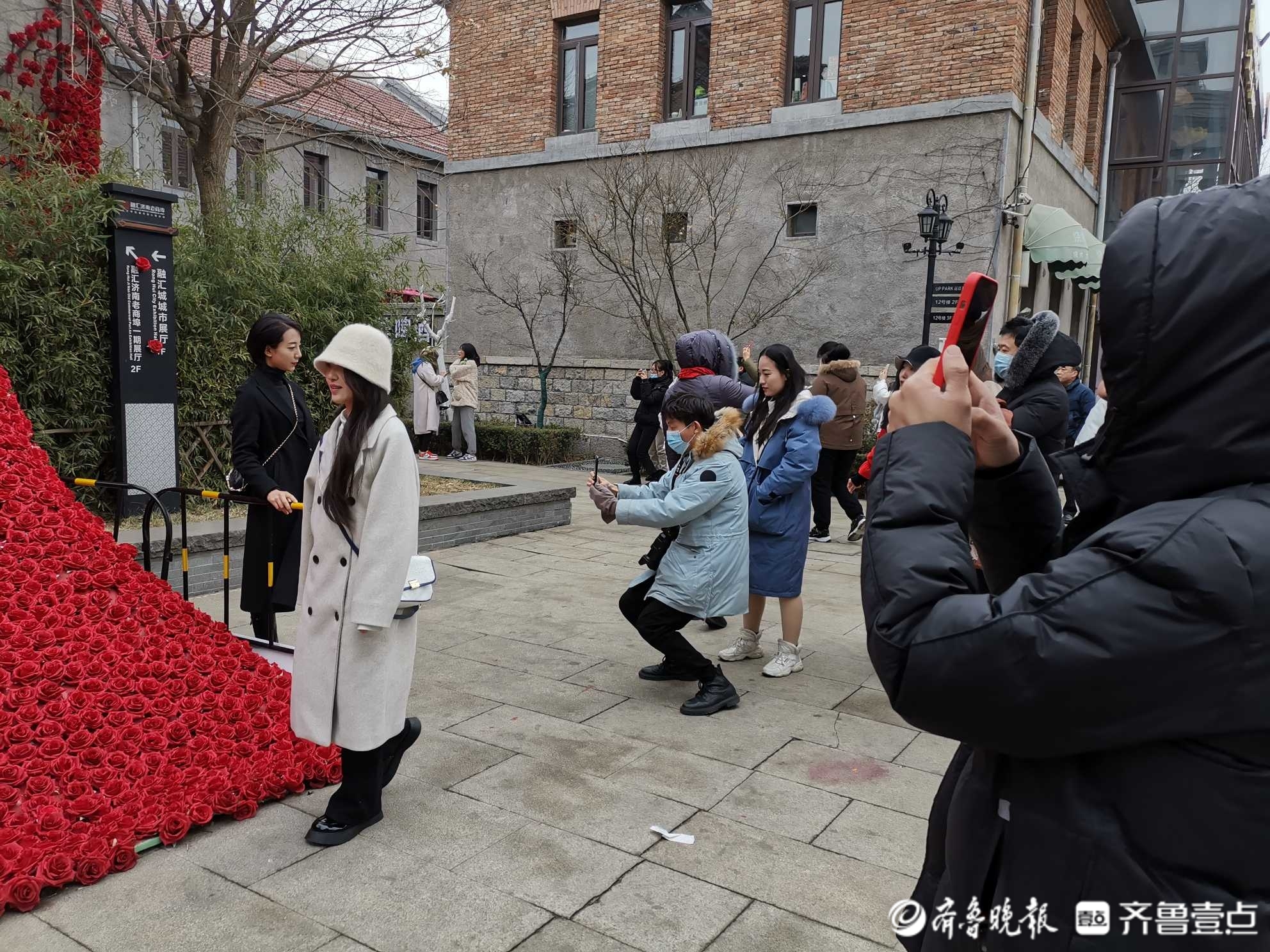 濟南再添網紅打卡地千朵玫瑰絹花扮靚老商埠張採丞故居