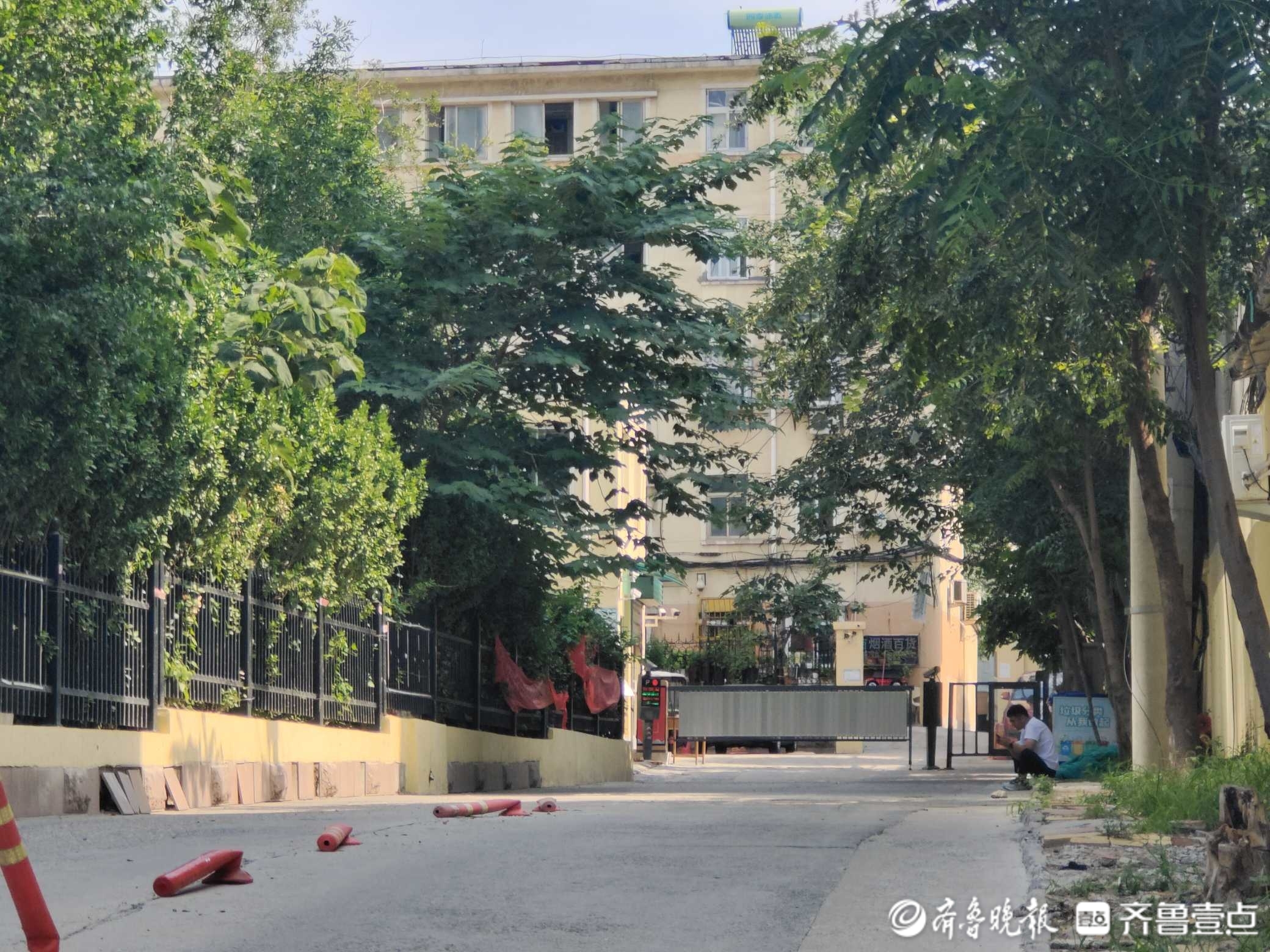 天天3·15丨济南建工燕东苑小区安门禁卡收10元工本费，业主：第一张应免费