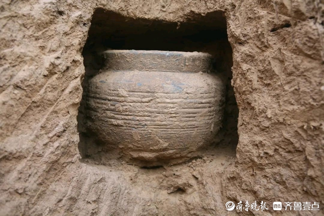 济南东梁王一村遗址发掘战国至清代墓葬