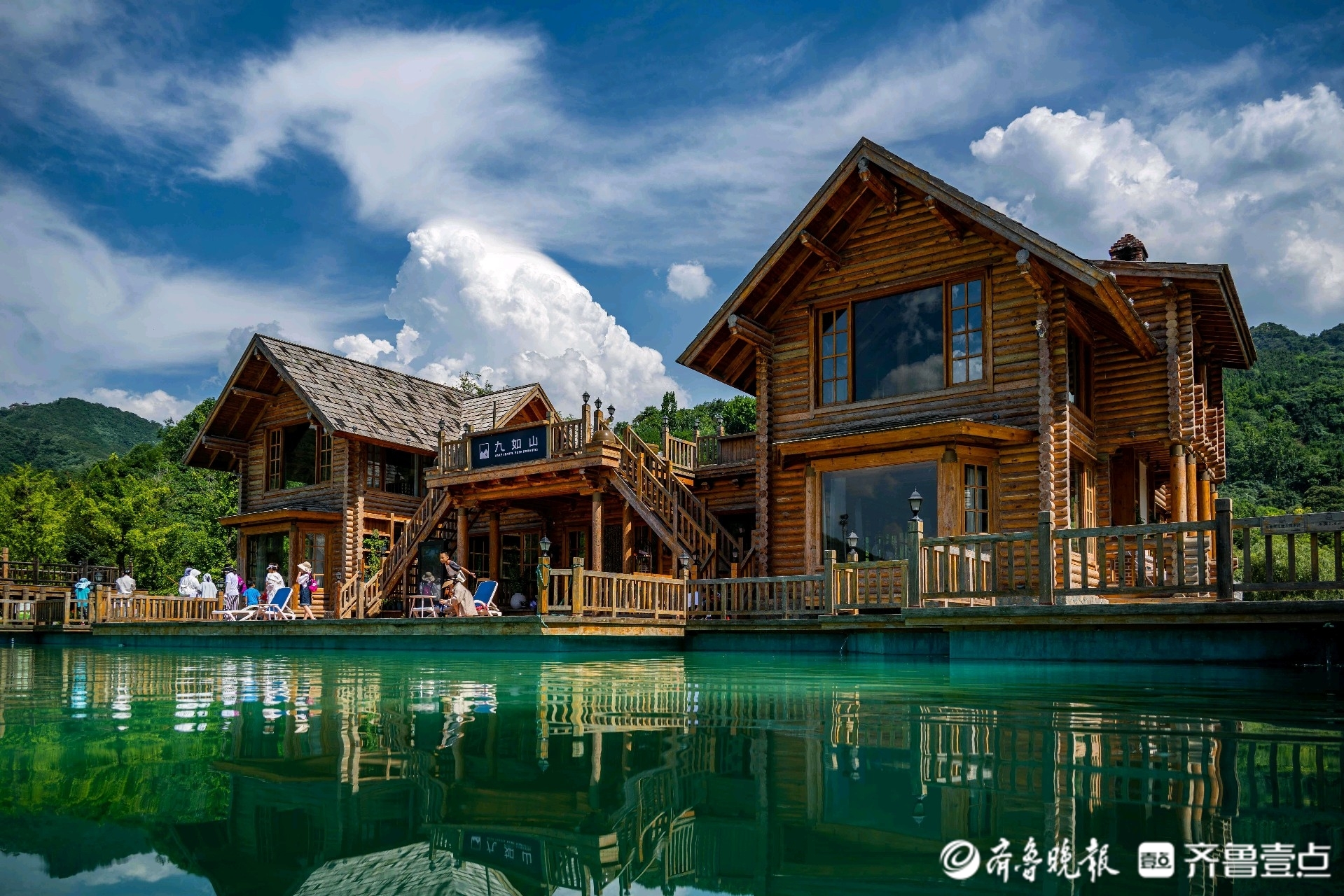 云雾缭绕，群瀑齐飞！雨后，济南九如山宛若仙境