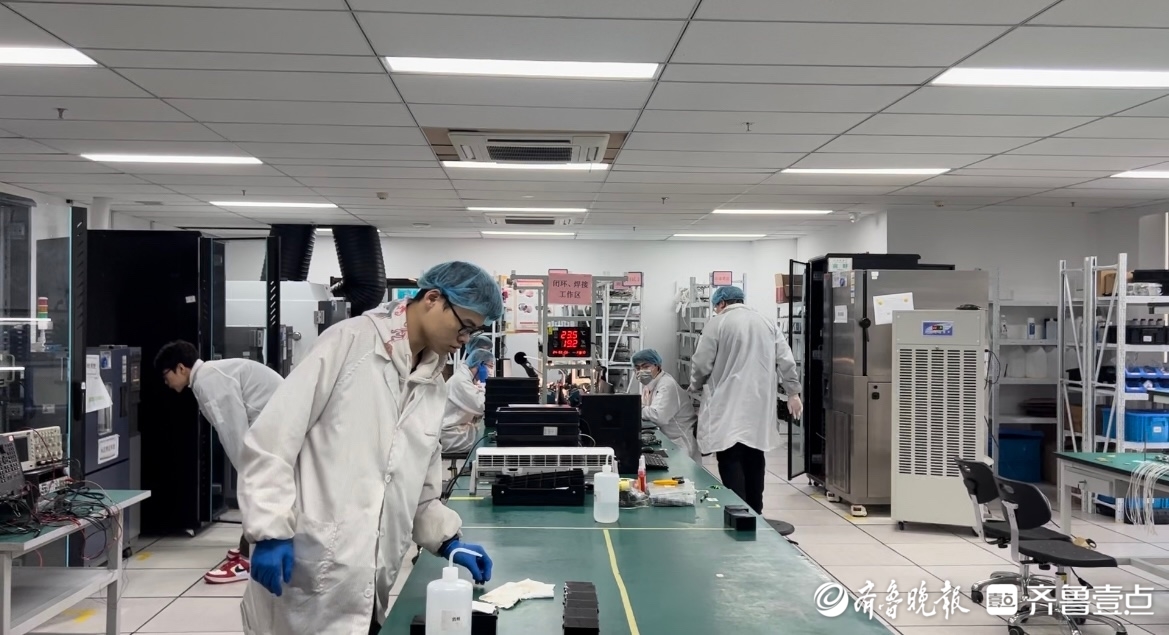 新春走基层·蹲点｜与“毫米精度”打交道，让飞机“耳聪目明”