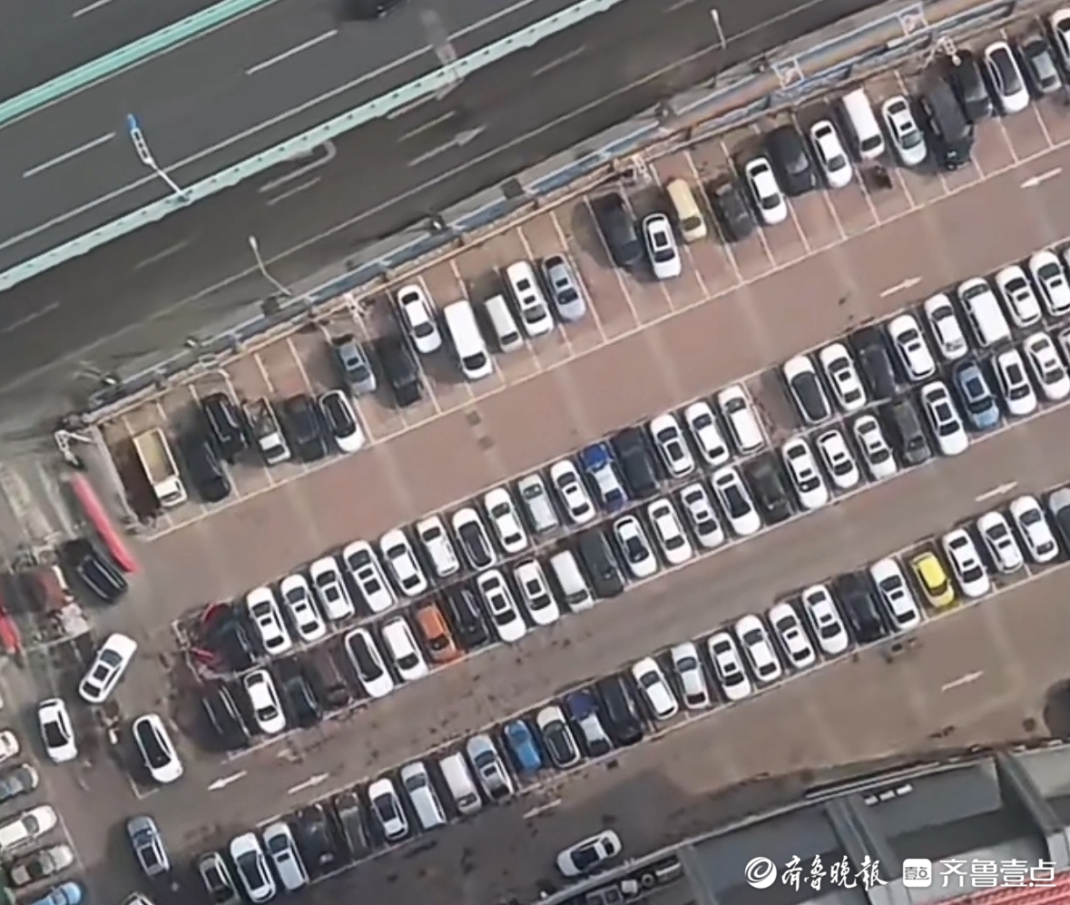建停车场限时提醒共享车位济南出新规标本兼治停车难