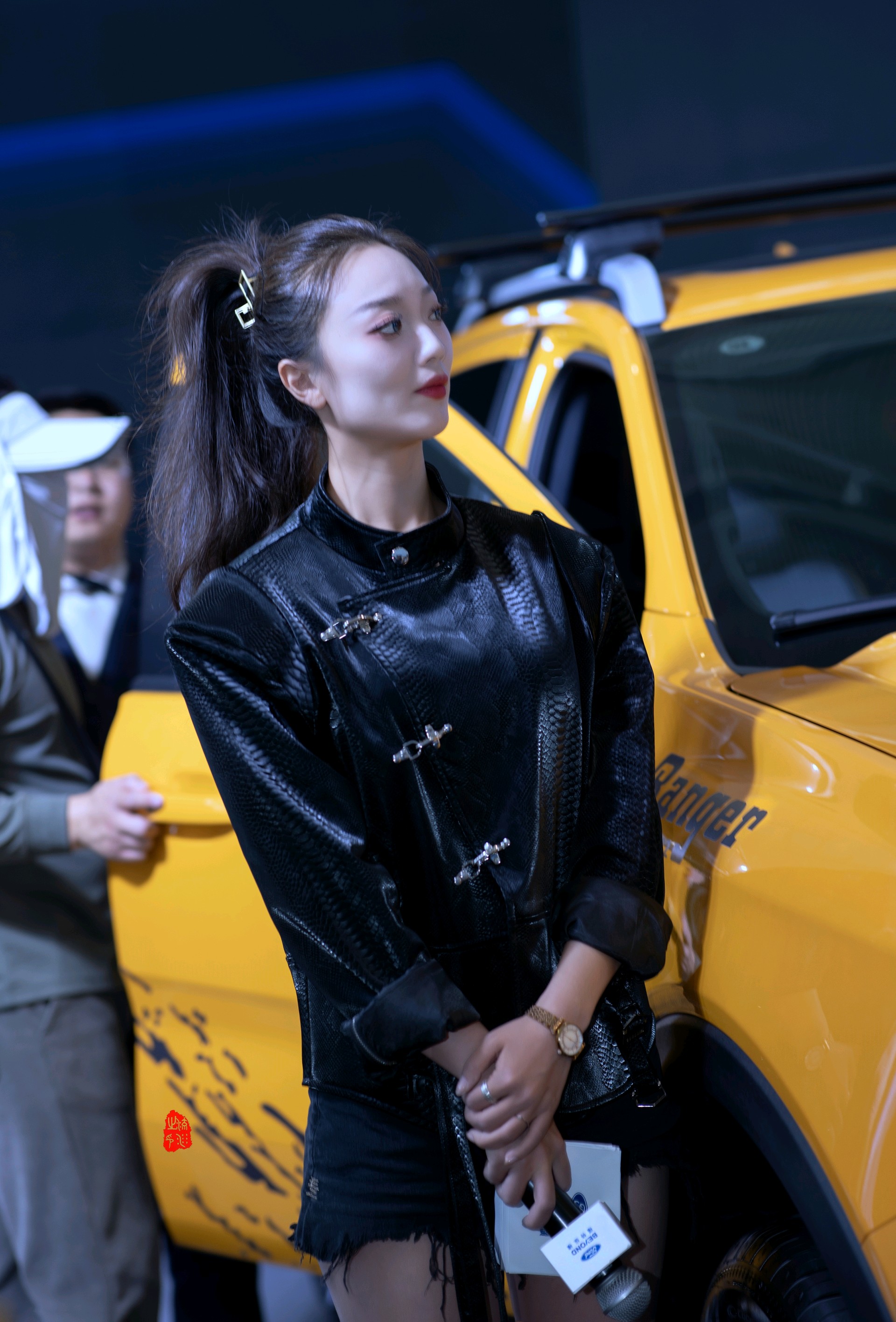 情报员拍客团|超养眼！齐鲁车展美女云集，百花争艳令人目不暇接