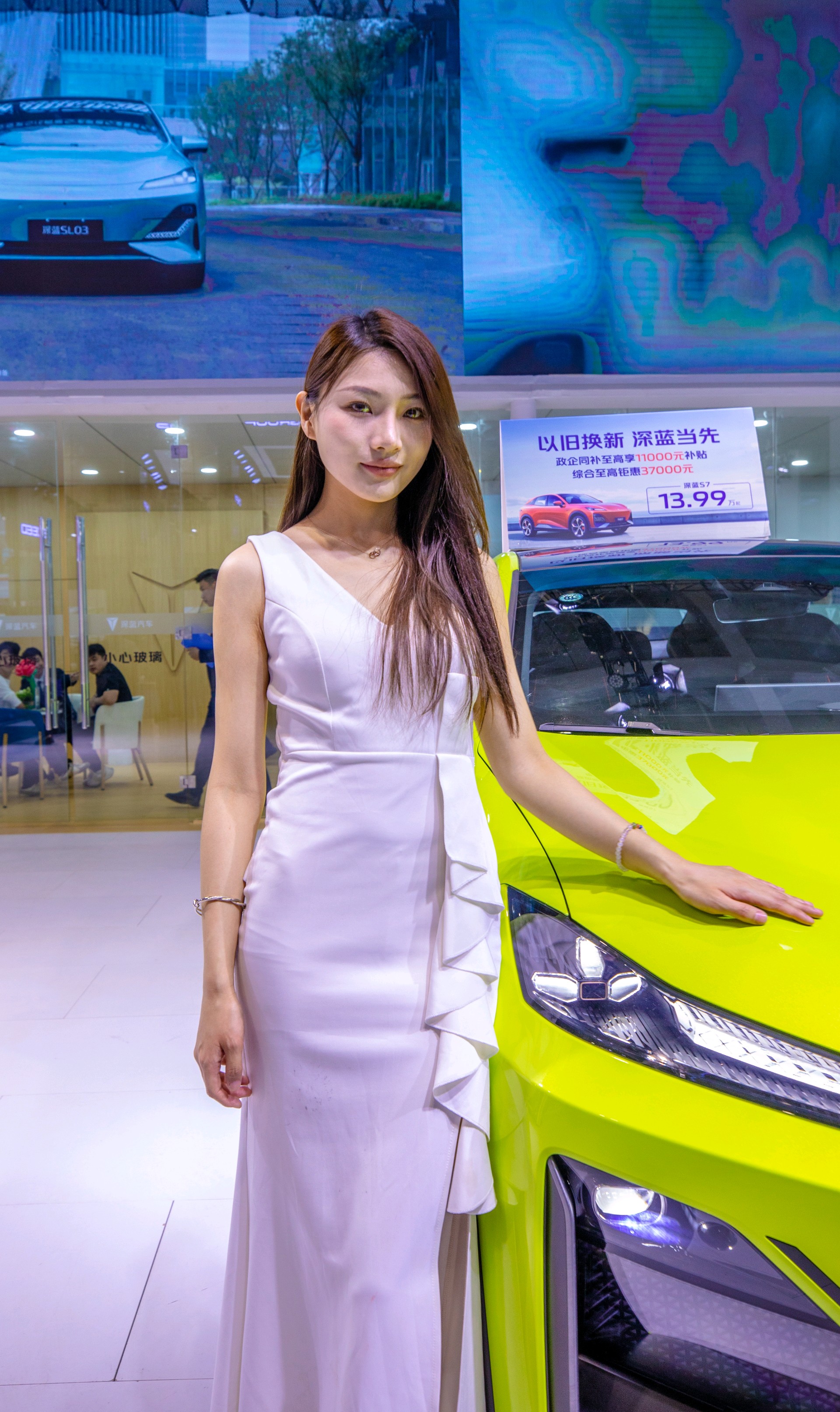 情报员拍客团|工作日逛齐鲁车展！现场依旧人气高涨，热闹非凡