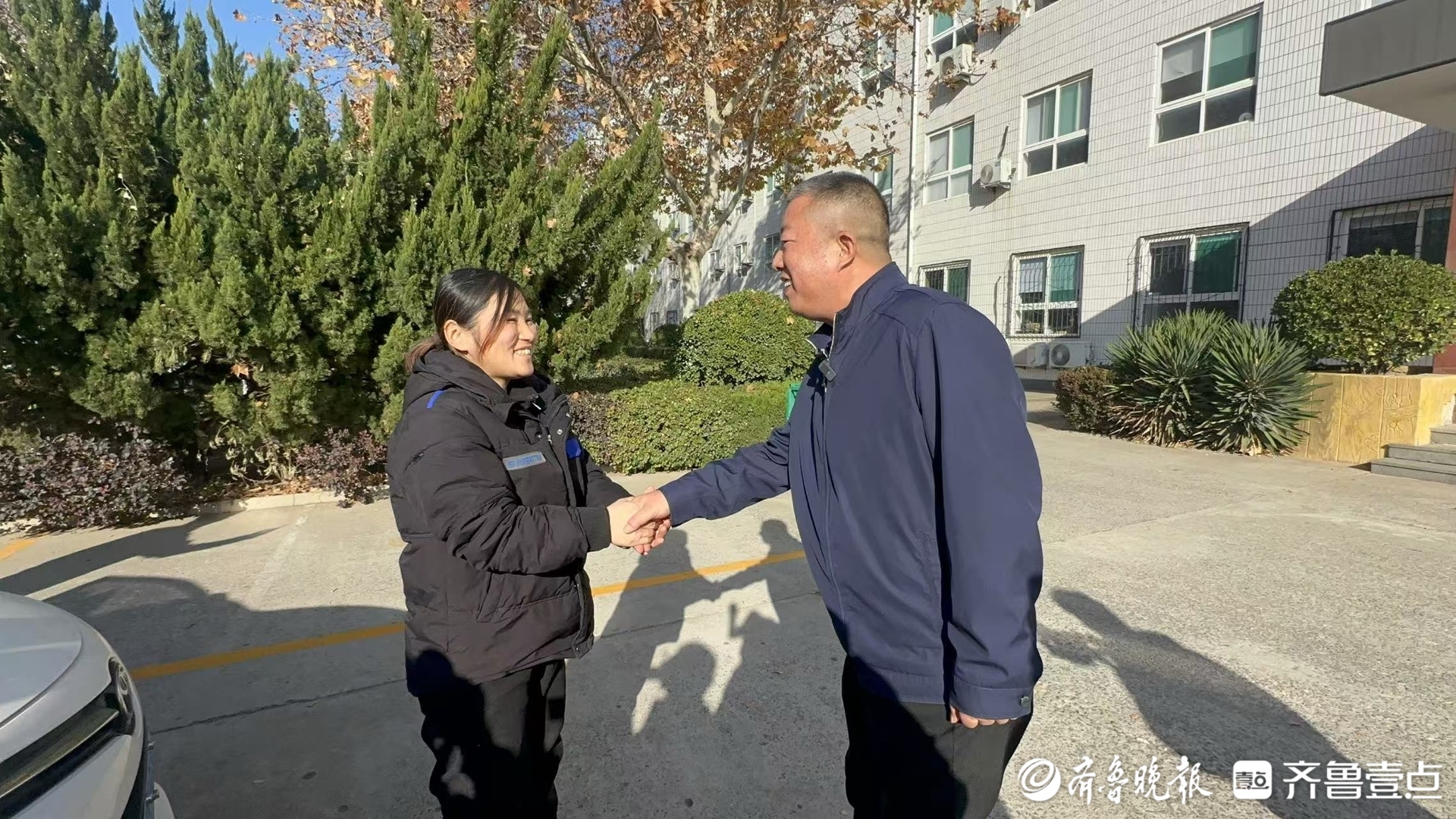 迟到24年的握手！李文娟姐妹终于见到了“希望”孙承武