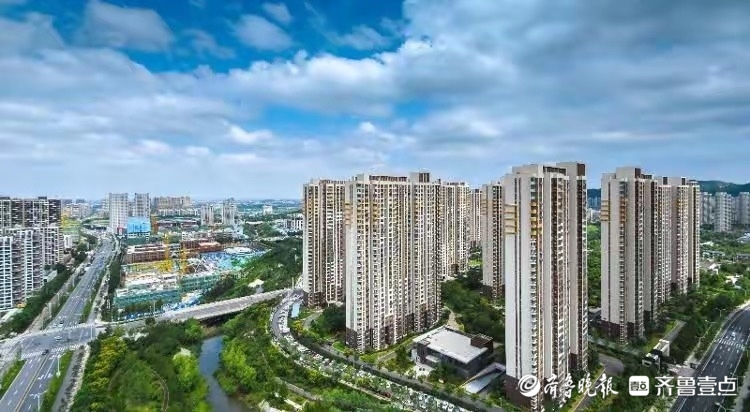 2024年，历城区改造36个老旧小区、新增各类公园13处