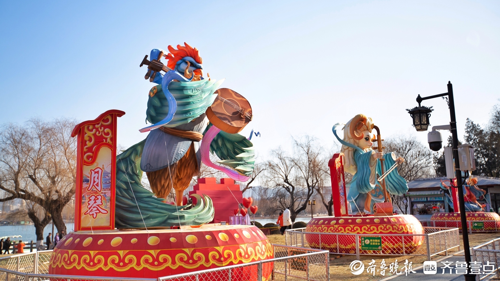 天下第一泉迎春花灯会上新，“生肖十二乐坊”花灯组奏响迎春序曲