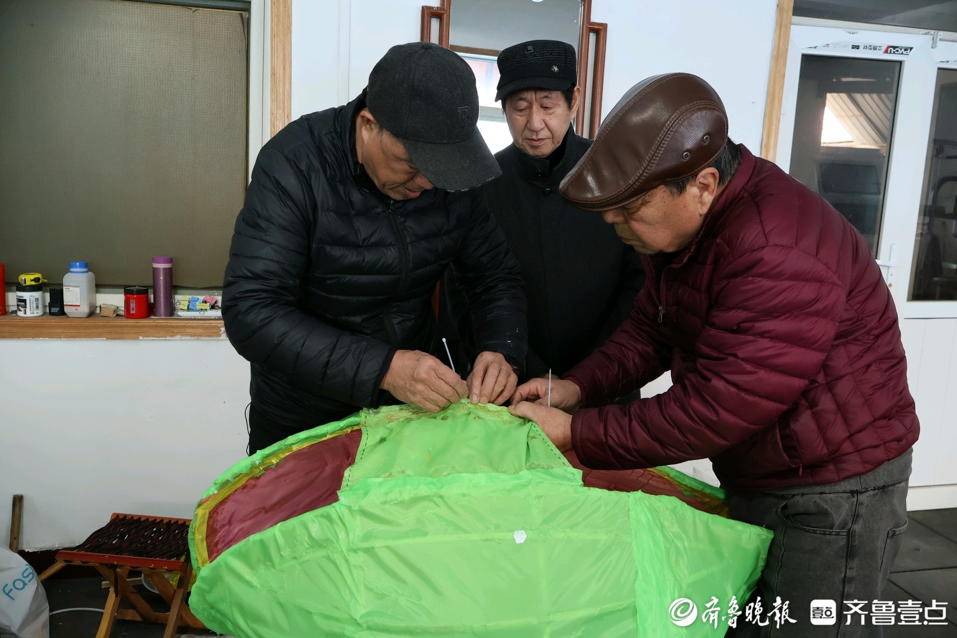 新春走基层|百年“四蟹灯”背后的匠心与传承